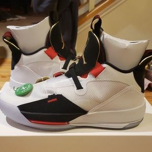 Air Jordan 33's White WORN ONCE